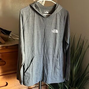 North Face long sleeve with hoodie. Men’s Large. Gray . Like New